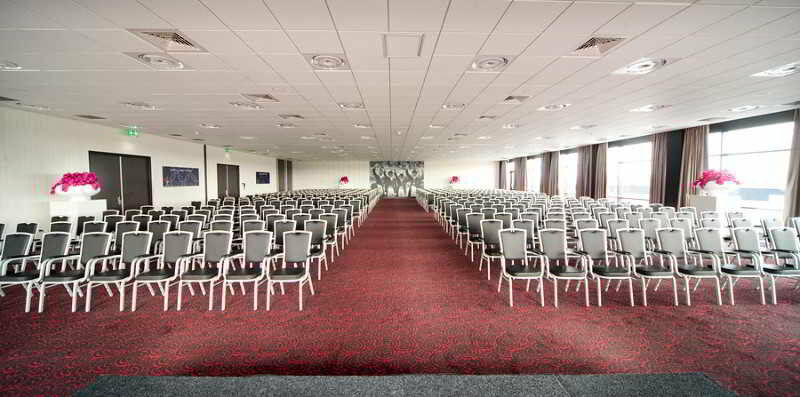 Van Der Valk Hotel Almere Bagian luar foto